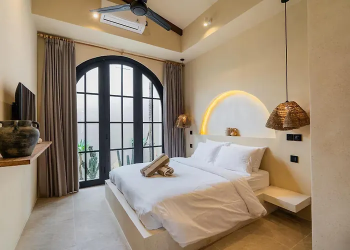 Casa Mimosa - 2br Mediterranean Villa-getaway Near Beach&cafes Villa *